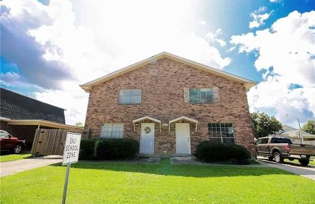 4212 CHATEAU Boulevard photos photos