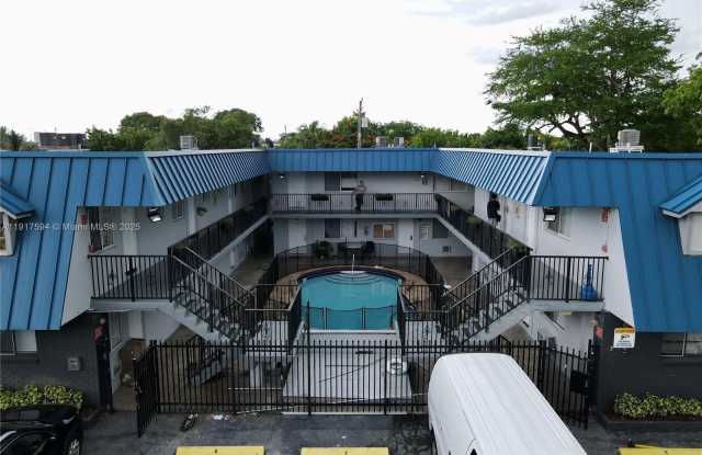 37 SW 14th St photos photos