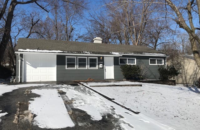 11202 Eastern Ave - 11202 Eastern Avenue, Kansas City, MO 64134