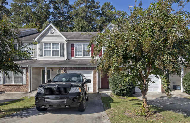 6318 Hickory Ln Cir Gallery 3