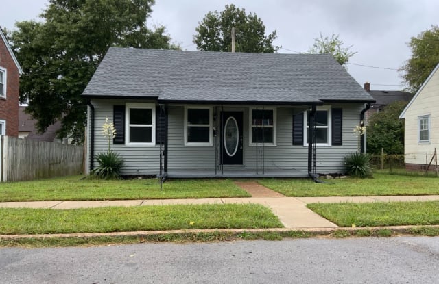 1104 Debow St - 1104 Debow Street, Nashville, TN 37138