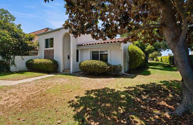 Pacific Bluffs_Beach Close-Excellent Amenities 3Bed 2 Bath Townhome & 2car garage Gallery 4