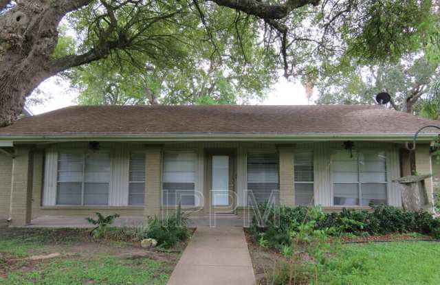 5634 Sam Snead - 5634 Sam Snead Drive, Palm Valley, TX 78552