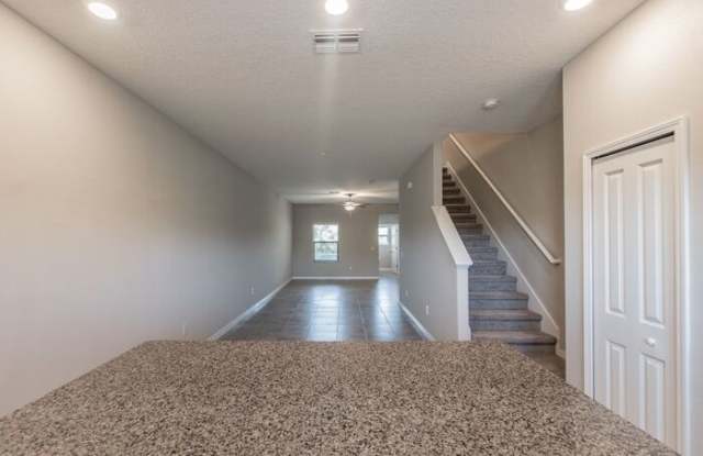 5579 Mercado Drive Gallery 4
