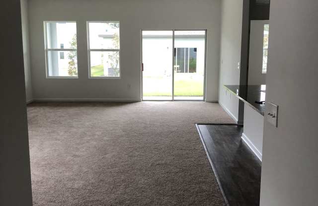 3997 Spruce Creek Drive Gallery 3