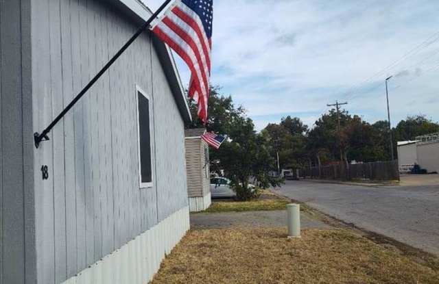 209 S Avenue B photos photos 209 S Avenue B photos photos