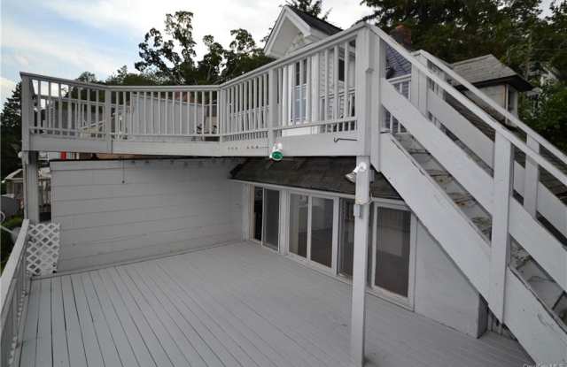 156 Hudson Terrace Gallery 2
