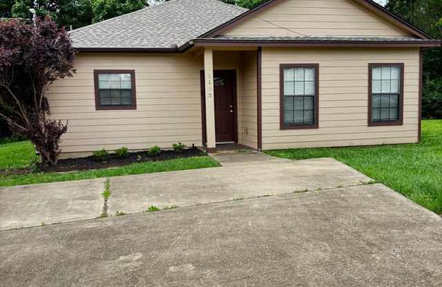 3130 Molly - 3130 Molly Drive, Huntsville, TX 77340