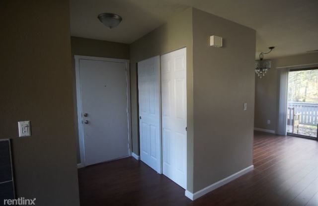 9927 NE 144th Ln 802 Gallery 4