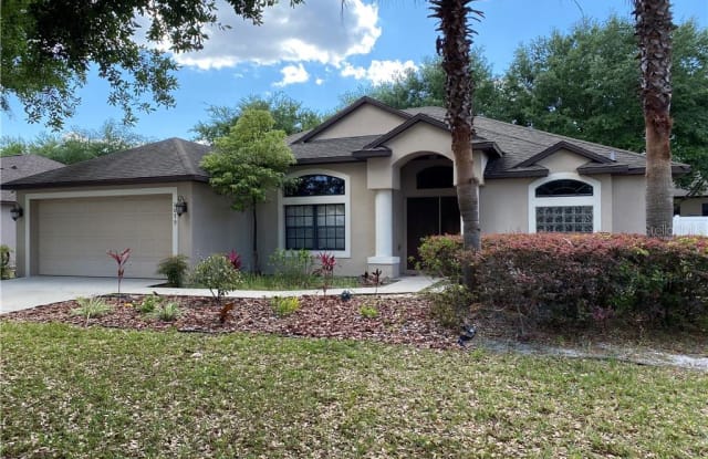 1079 OAK LANDING DRIVE - 1079 Oak Landing Dr, Orange City, FL 32763