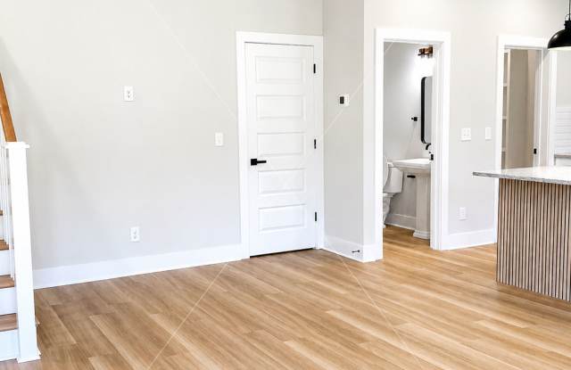 5797 Sledge StreetUnit A Gallery 3