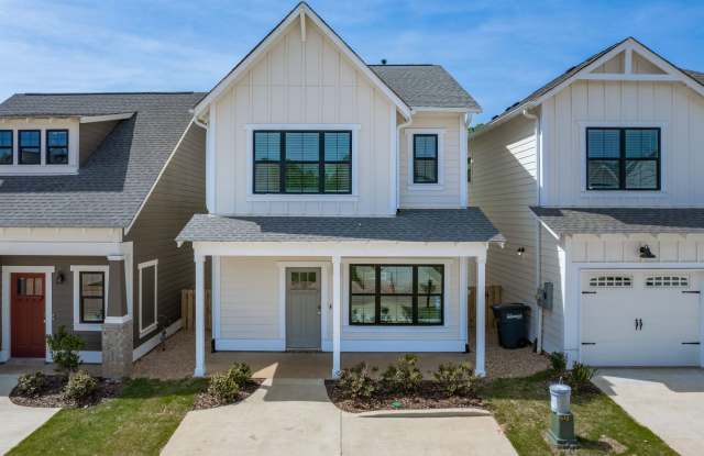 New Construction in Prime Pelham Location! - 108 Huntley Knoll Drive, Pelham, AL 35124
