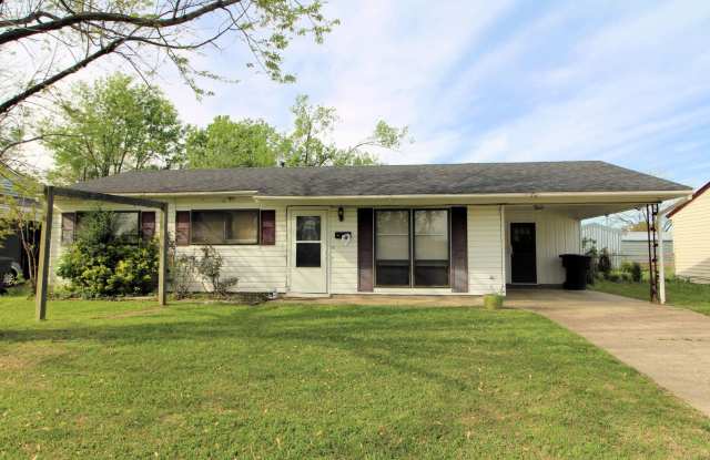 3 Bedroom 1 Bathroom near Barksdale AFB - 1711 Caney Lake Drive, Bossier City, LA 71112