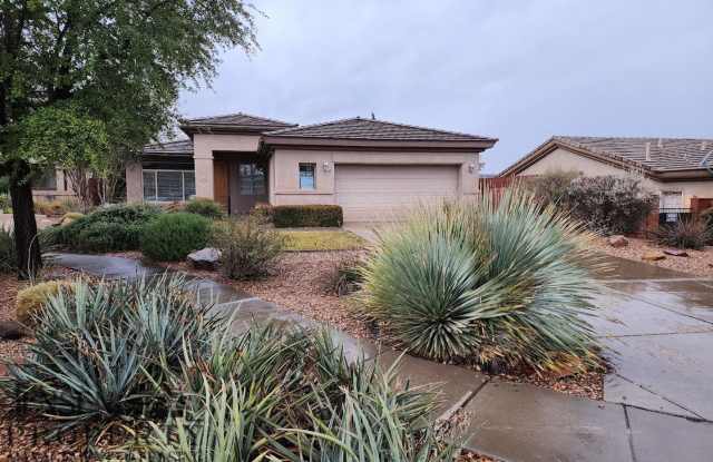 Beautiful Coral Canyon Home- Yard Care Included. photos photos