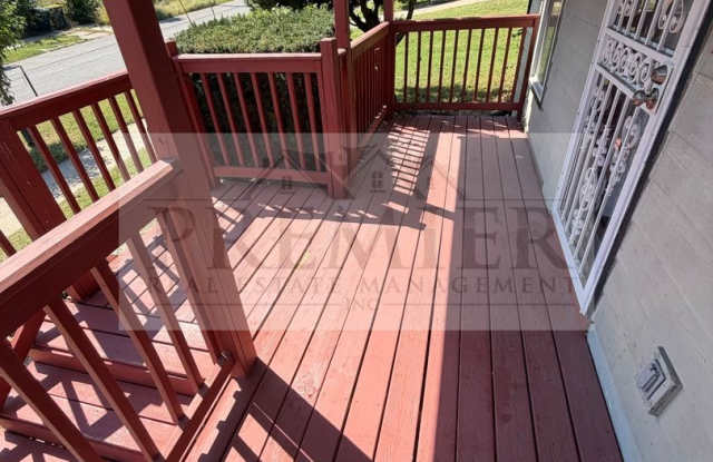 1610 E 37th street KCMO - 4 bed / 1.5 Single family home/ 2 story - Rent 1695 / Deposit 1695 Gallery 4