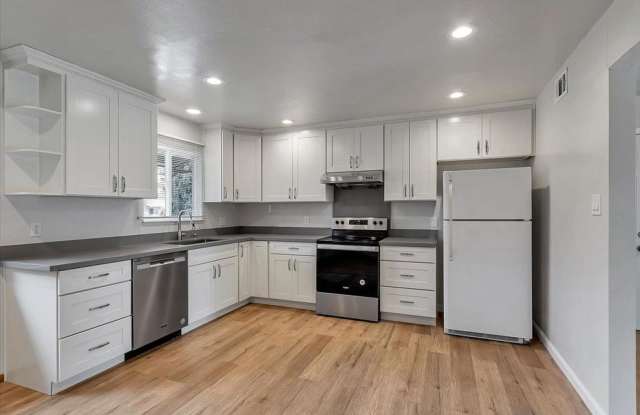 5137 Clearview Way - 5137 Clearview Way, Missoula, MT 59803