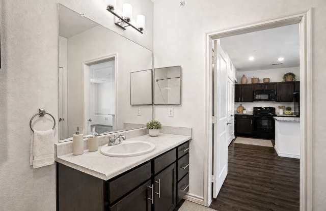 Limestone Ridge Gallery 3
