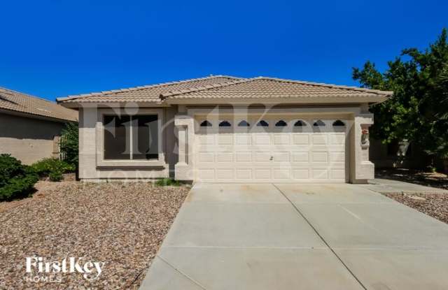 4732 East Mountain Vista Drive - 4732 East Mountain Vista Drive, Phoenix, AZ 85048