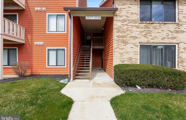 2818-A AUBURN Court Gallery 4