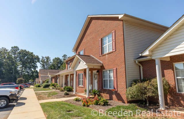 102 Brandywine Drive Northeast - O4Apt. O4 Gallery 2