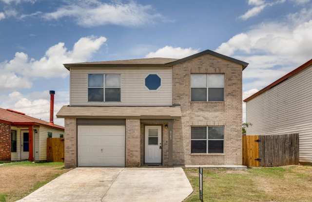 Beautiful 3BR/2.5 Bath House in Candlewood Park (near BMAC/Ft Sam Houston) photos photos