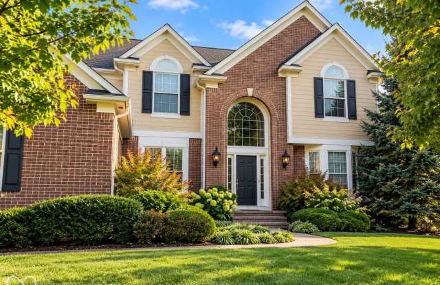 8965 Snowberry Court Gallery 2