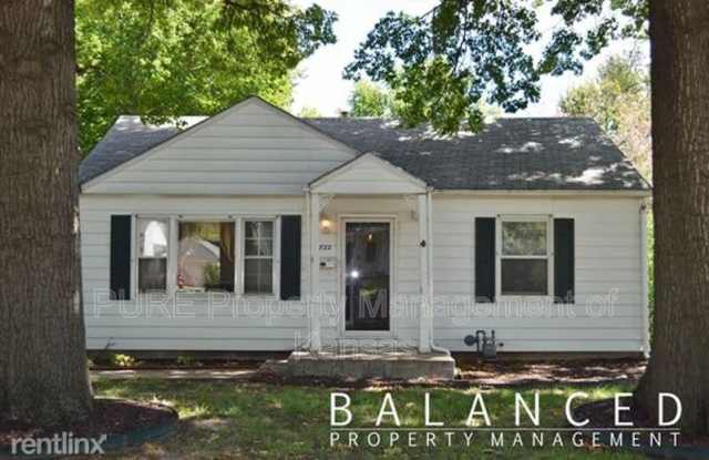 722 SW Vesper Ave - 722 Southwest Vesper Avenue, Topeka, KS 66606