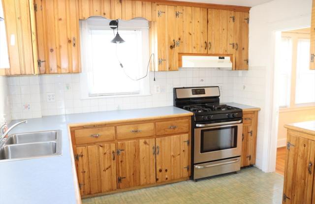 40 Baker Ave - 40 Baker Avenue, Quincy, MA 02169