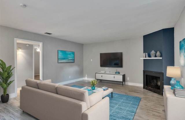 4721 Blueberry Trail Unit A - T2 - 4721 Blueberry Trail, Austin, TX 78723