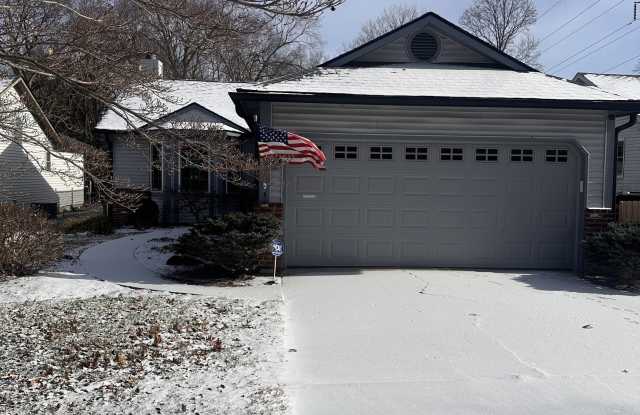 9209 N Park Avenue photos photos