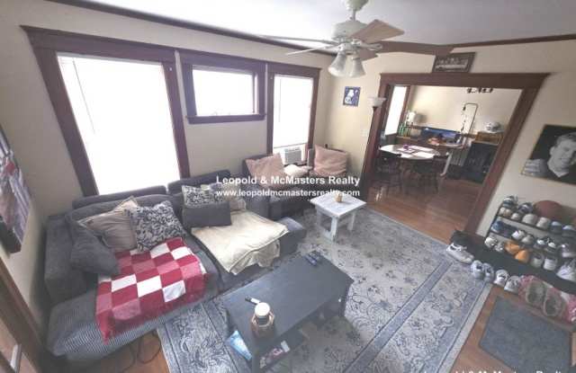 18 Lyne Rd. photos photos