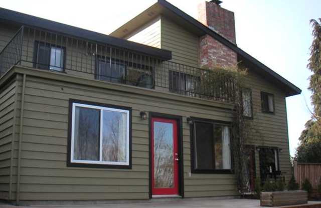 3022 5th Avenue West Gallery 2