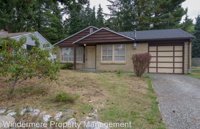 15822 14th Ave NE - 15822 14th Avenue Northeast, Shoreline, WA 98155