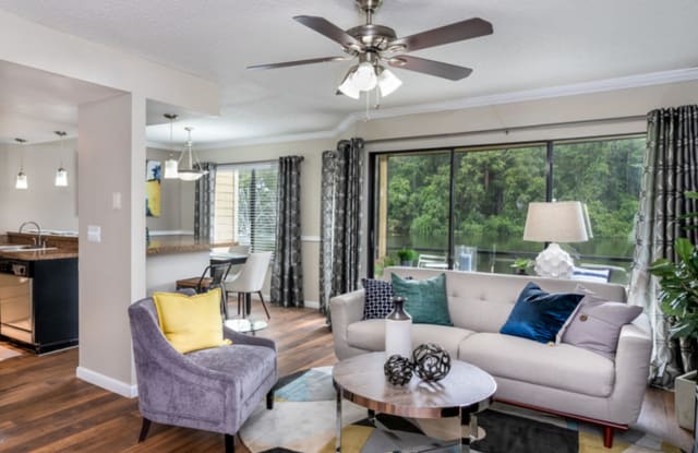 Lakes of Northdale Apartments photos photos