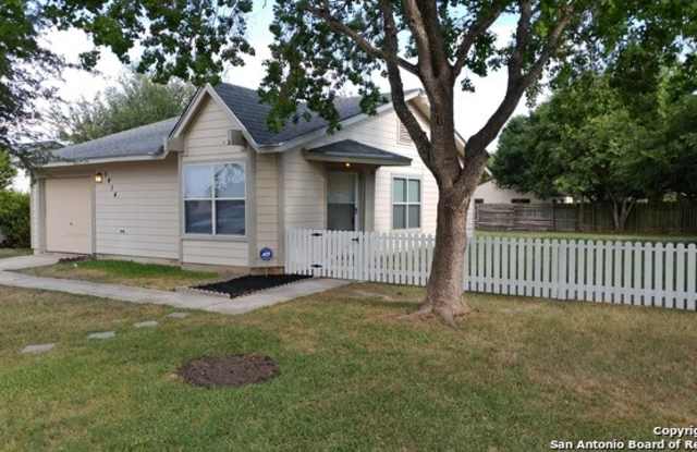 5414 PORT TOWNSEND DR Gallery 2
