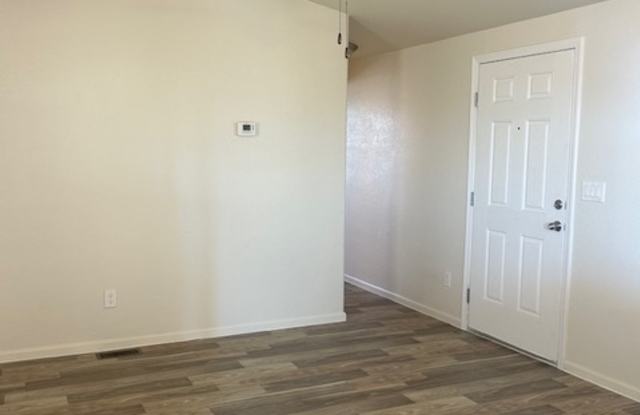 9427 E University Dr Gallery 2