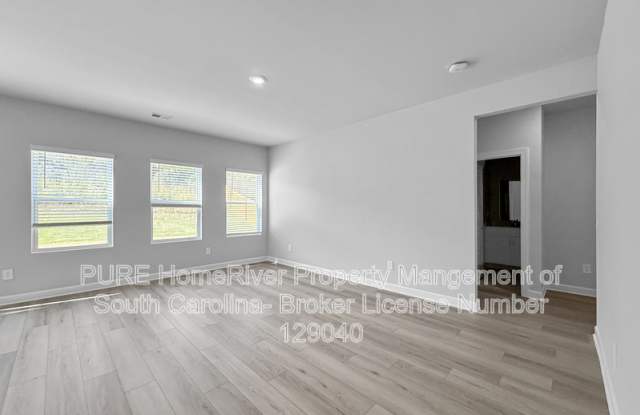 1529 Switchback Cir Gallery 2