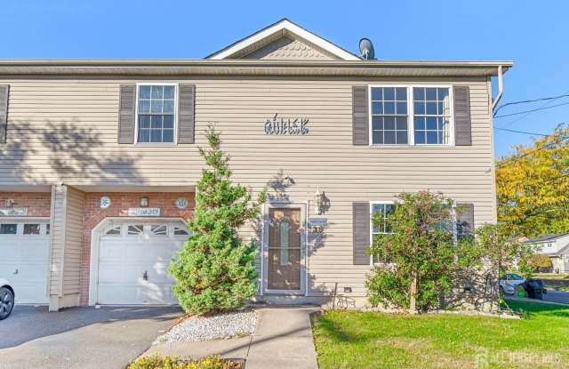 35 Arthur Avenue - 35 Arthur Avenue, Carteret, NJ 07008