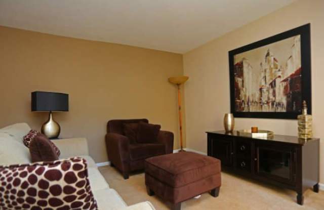 8867 Willmon Way Gallery 1