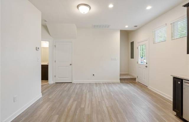 3867 B Strawberry Plains Road Gallery 4