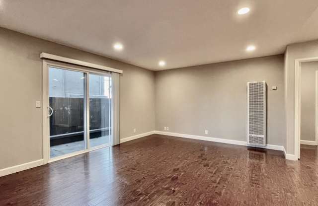 1588 Ontario DR 3 Gallery 2