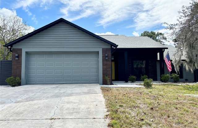 13245 SHORE DRIVE - 13245 Shore Drive, Lake County, FL 34787
