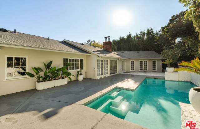 10101 Angelo Cir - 10101 Angelo Circle, Los Angeles, CA 90210