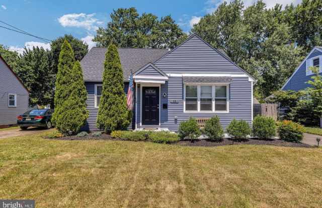 215 W GLOUCESTER Pike photos photos 215 W GLOUCESTER Pike photos photos