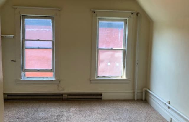117 W Nittany Ave - 117 West Nittany Avenue, State College, PA 16801