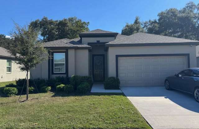 Stunning Rental Home with Modern Upgrades and Spacious Layout - 34804 Mulrion Drive, Pasco County, FL 33541