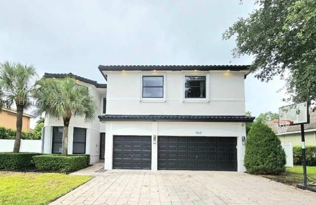 1064 SW 159th Ln photos photos