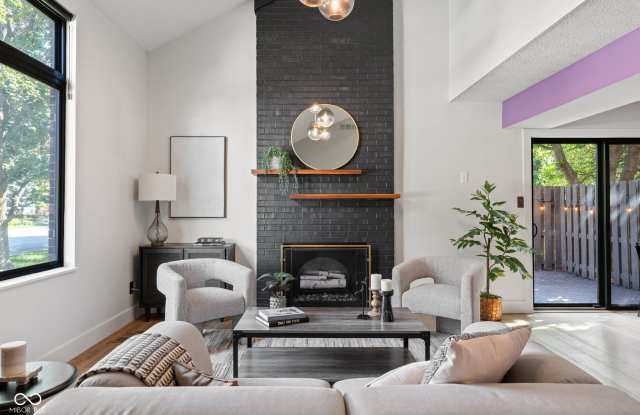 744 N New Jersey Street Gallery 2