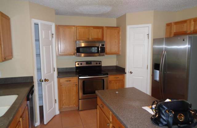 1677 Sawgrass Drive SW Gallery 3