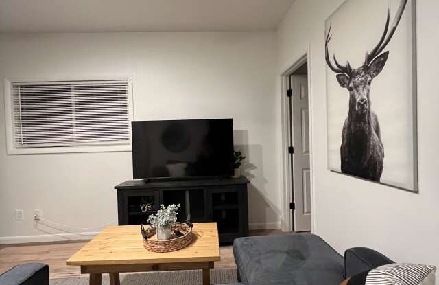 151 Northside Dr Gallery 2